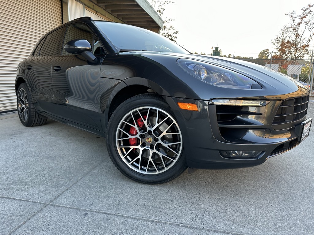 2017 Porsche Macan