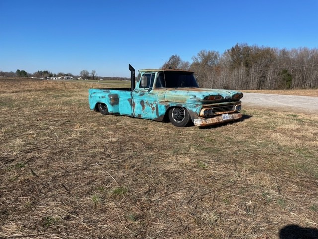 1961 3200 Apache