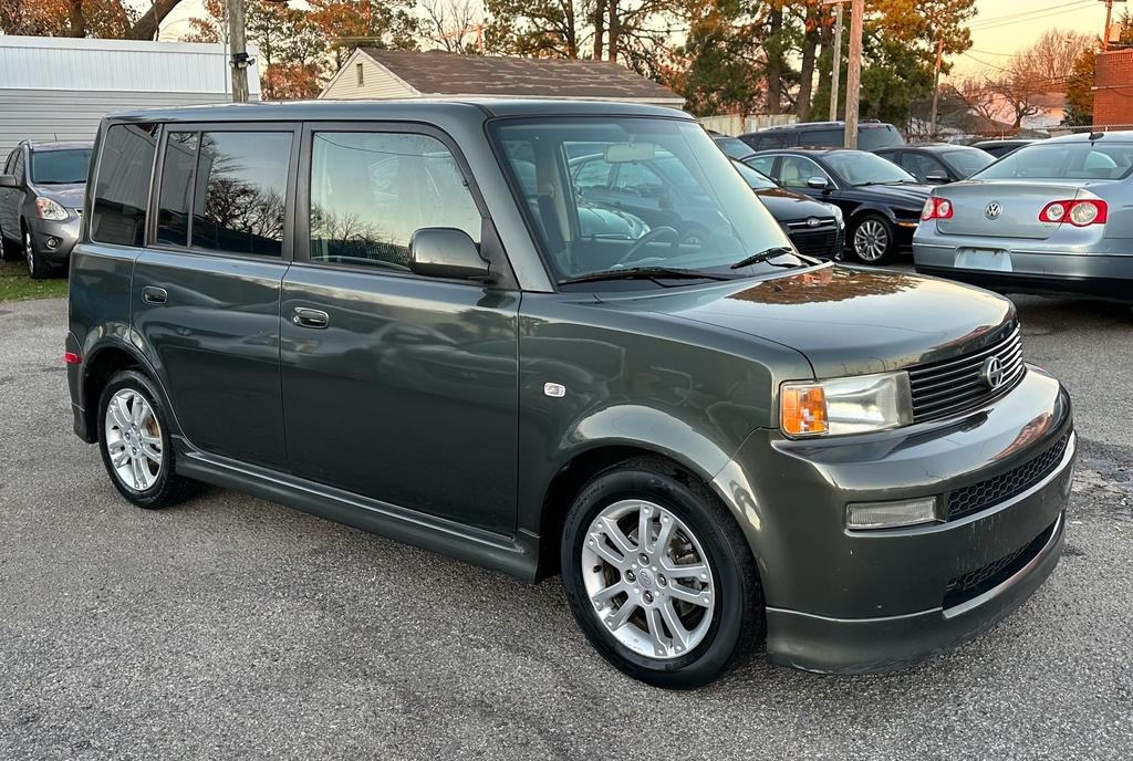 2005 Scion xB