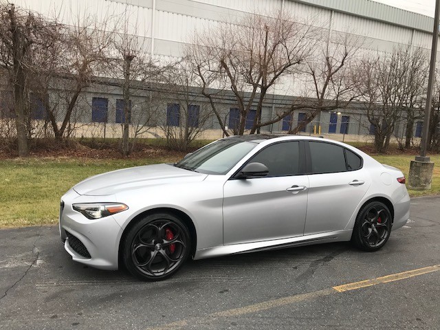 2019 Alfa Romeo Giulia carbon fiber Q4