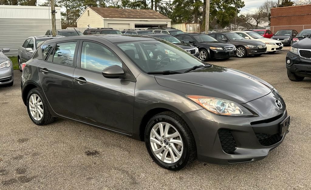 2013 Mazda MAZDA3