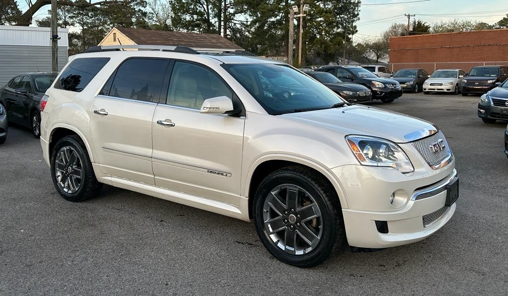 2011 GMC Acadia