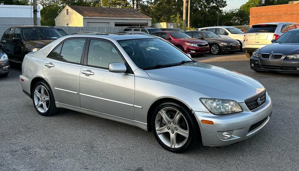 2002 Lexus IS 300