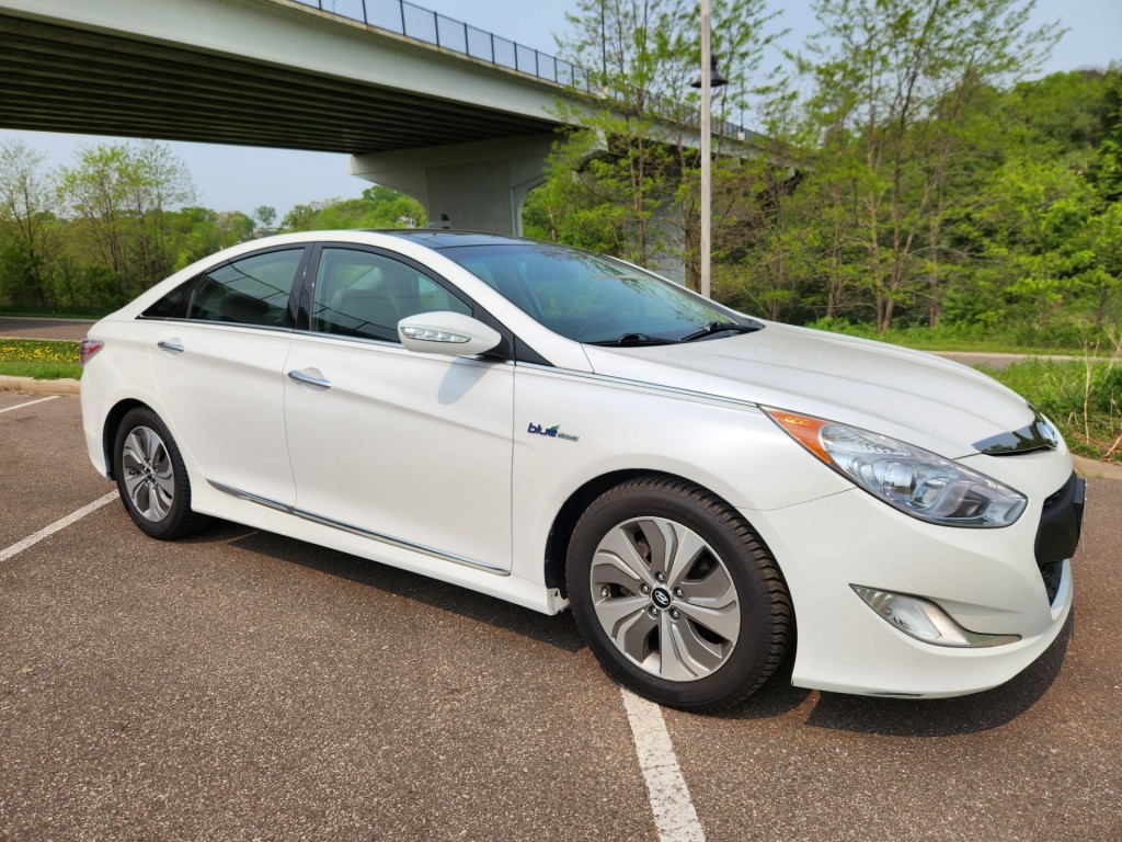 2014 Hyundai Sonata Hybrid