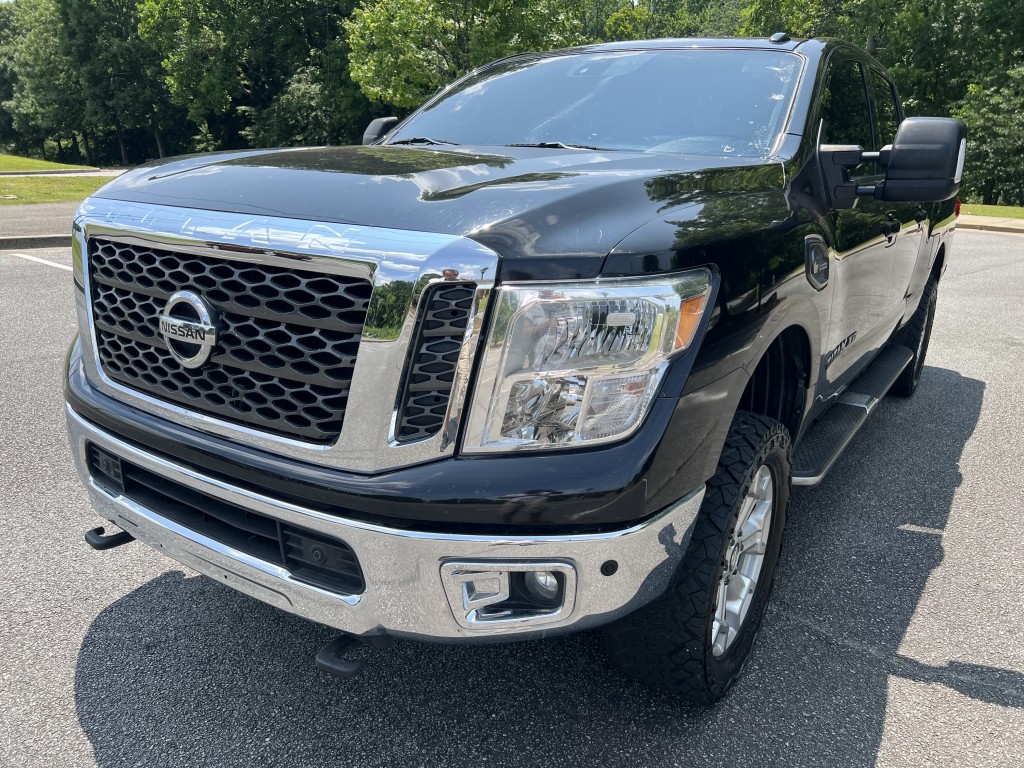 2017 Nissan Titan xD