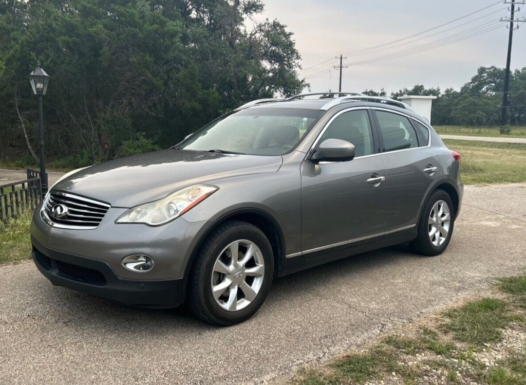 2010 Infiniti EX35
