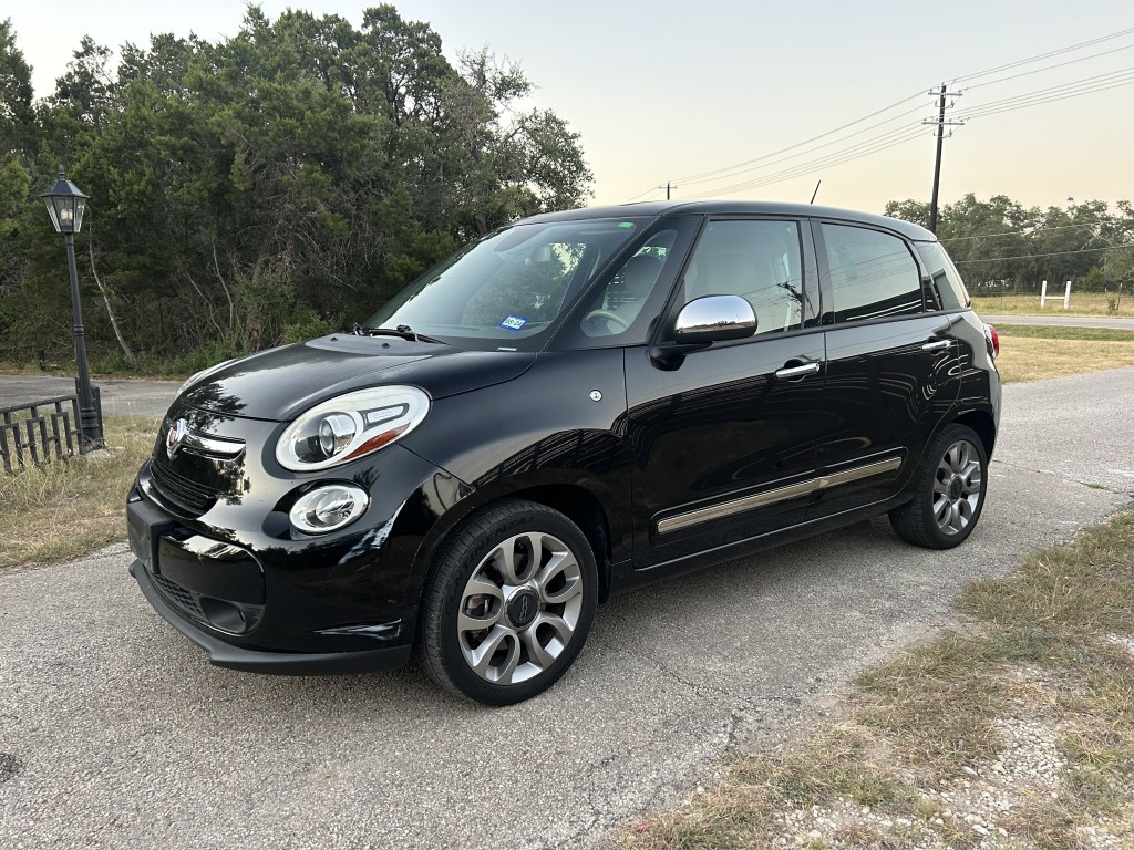 2015 FIAT 500L