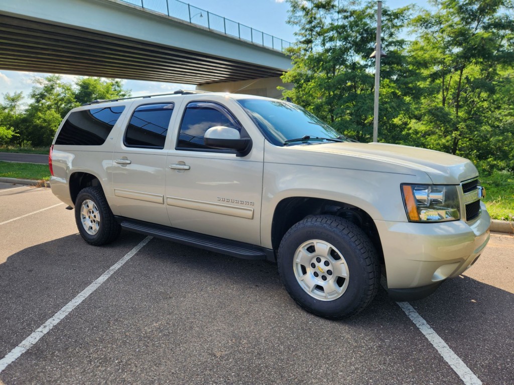 2014 Chevrolet Suburban