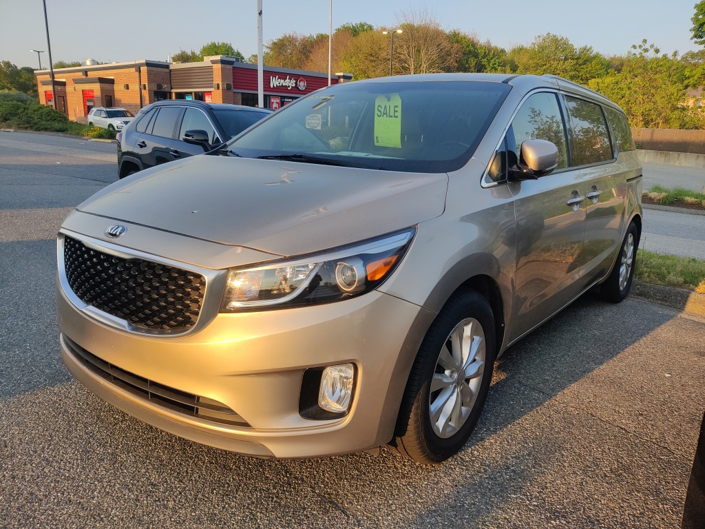 2016 KIA Sedona