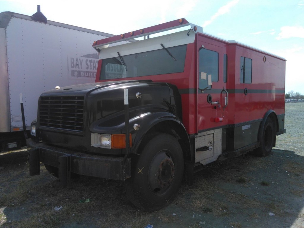 1999 International 4000