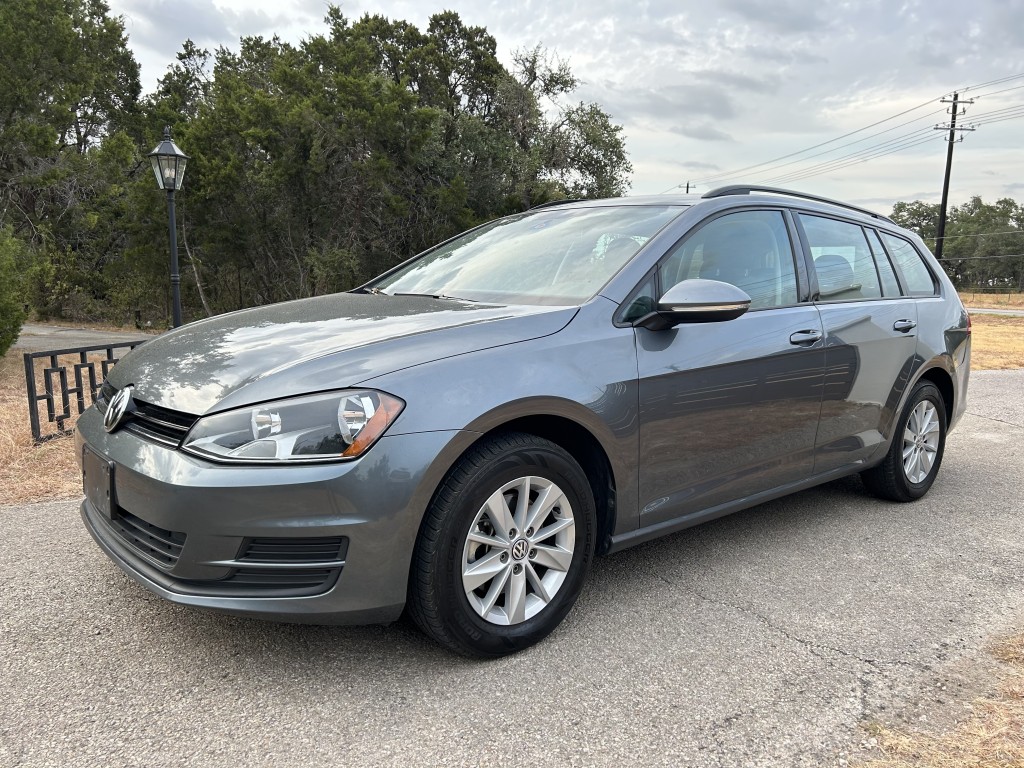 2016 Volkswagen Golf S SportWagen