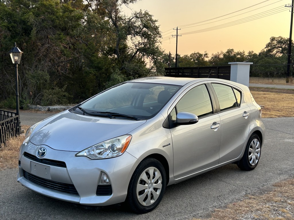 2014 Toyota Prius C