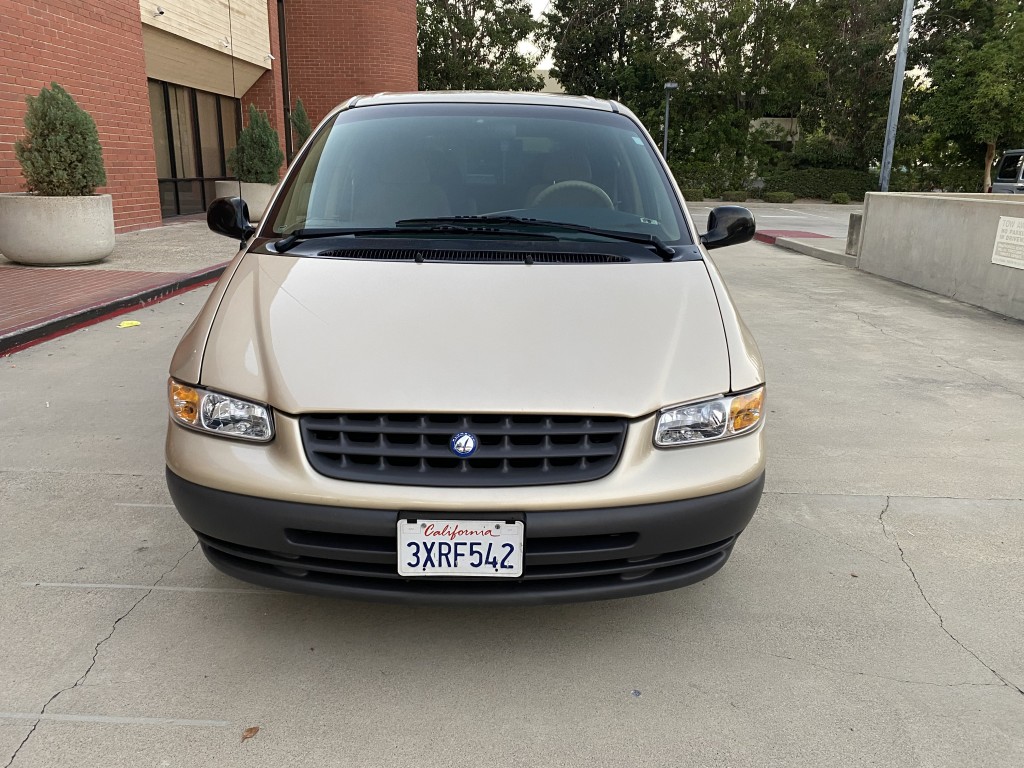 1998 Plymouth Grand Voyager