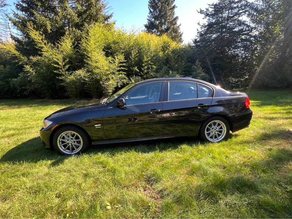 2010 BMW 3-Series