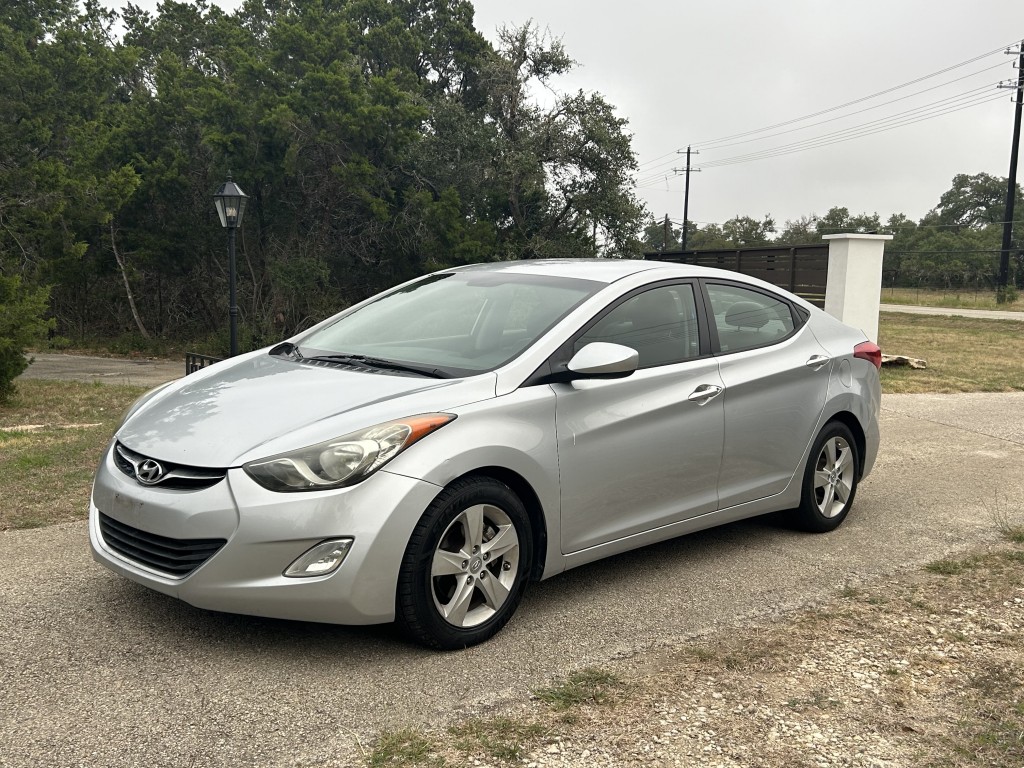 2012 Hyundai Elantra