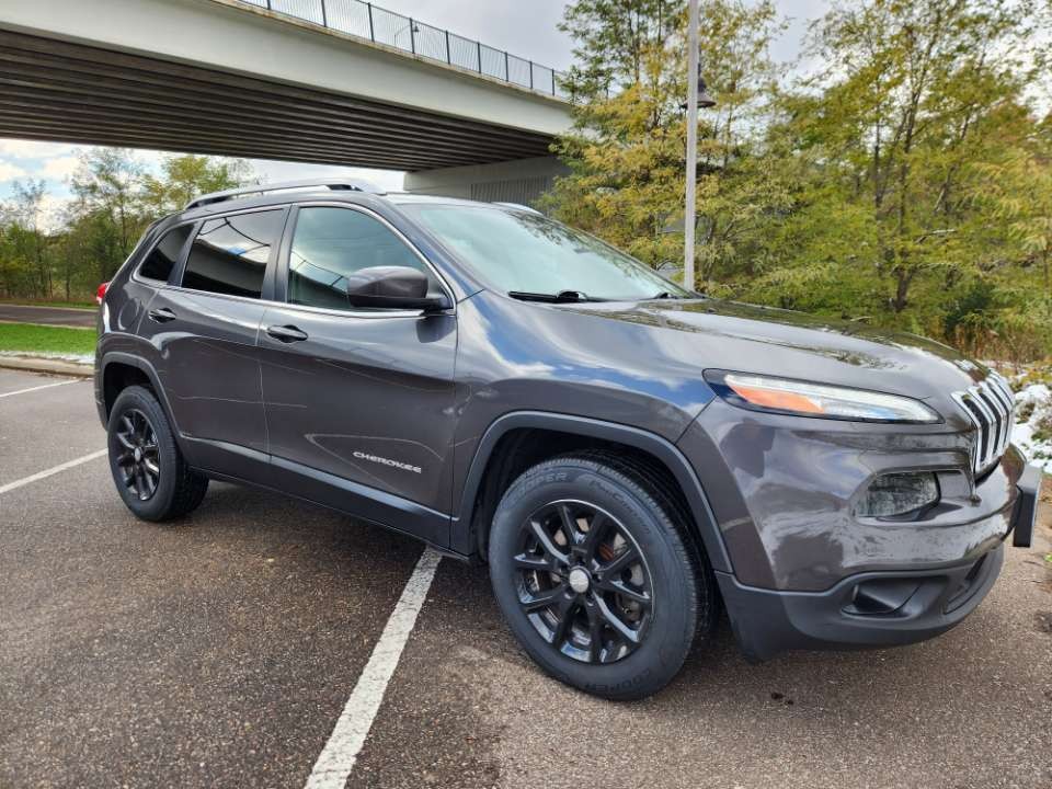 2016 Jeep Cherokee