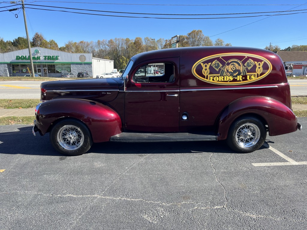 1940 Ford Deluxe Sedan Delivery