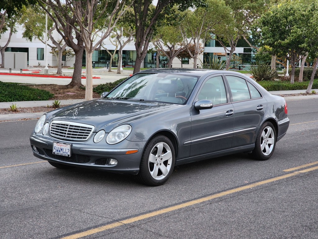 2006 Mercedes-Benz E500