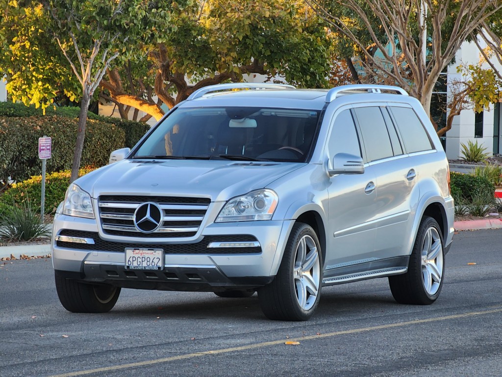 2011 Mercedes-Benz GL550