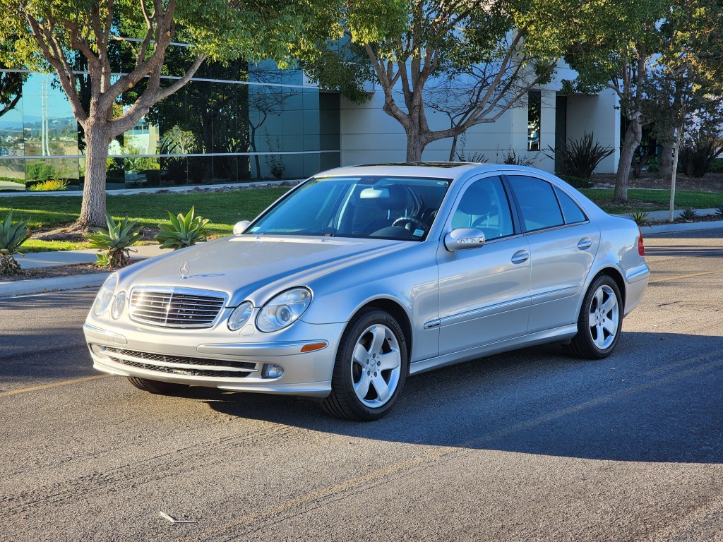 2005 Mercedes-Benz E500