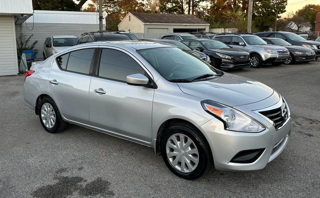 2016 Nissan Versa