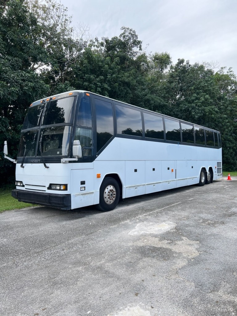 1998 Prevost Bus