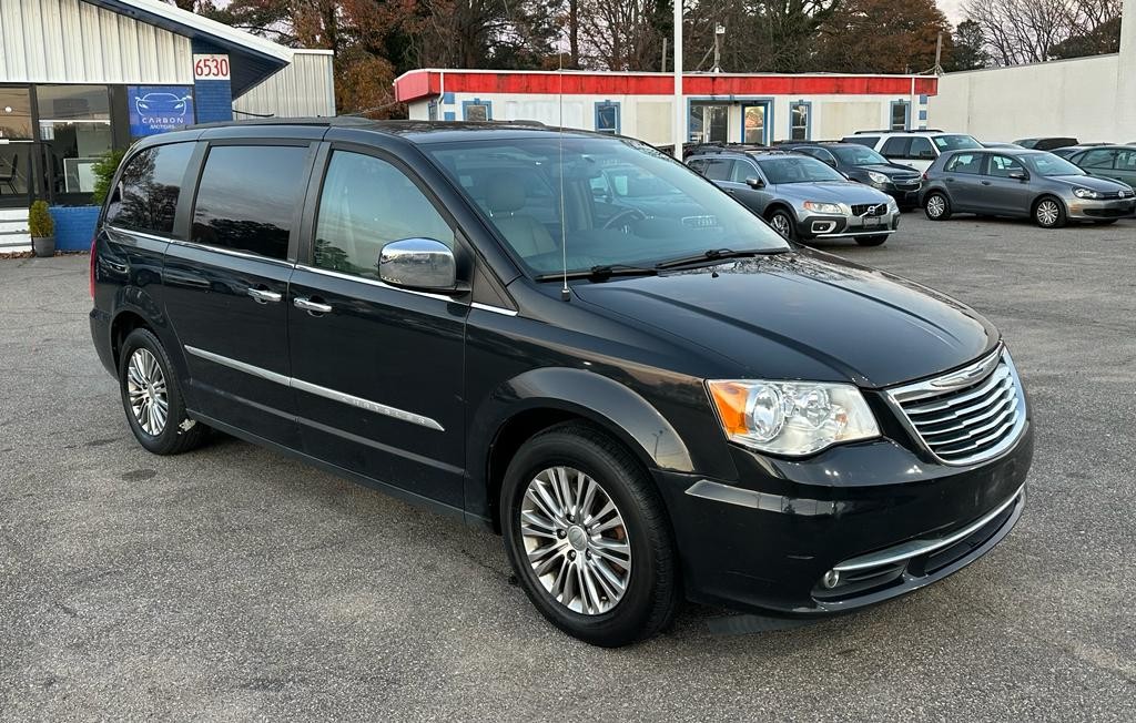 2013 Chrysler Town & Country