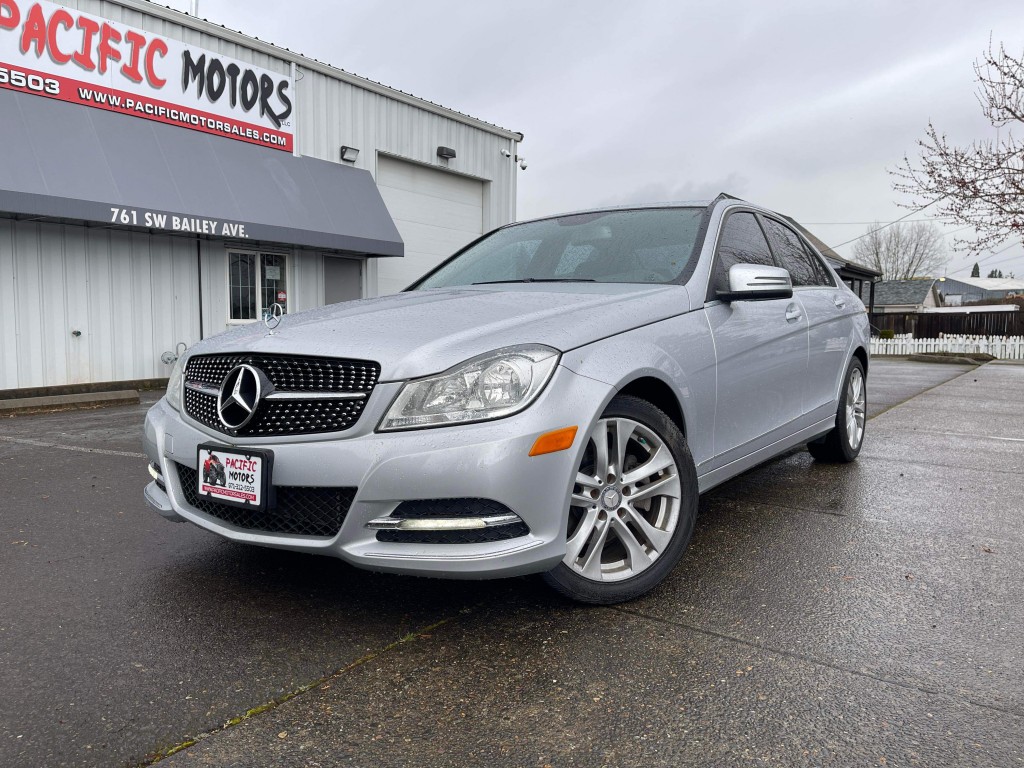 2012 Mercedes-Benz C-Class