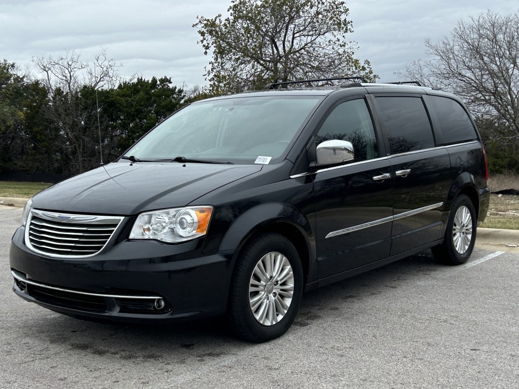 2013 Chrysler Town & Country