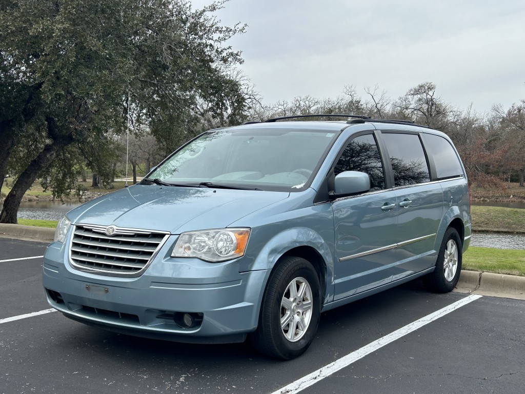 2009 Chrysler Town & Country