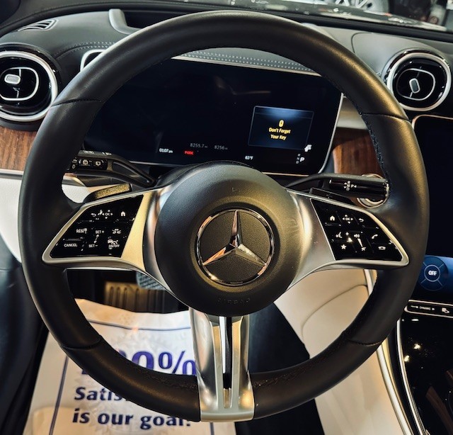 2023 Mercedes-Benz GLC-Class