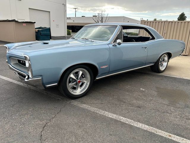 1966 Pontiac GTO 