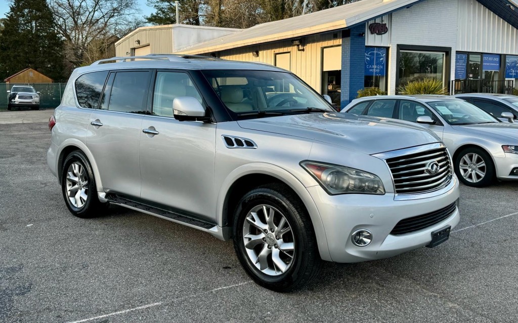 2011 Infiniti QX56