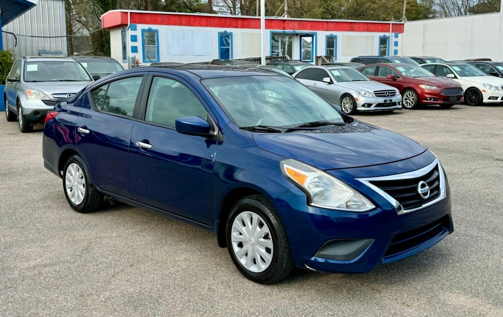 2018 Nissan Versa