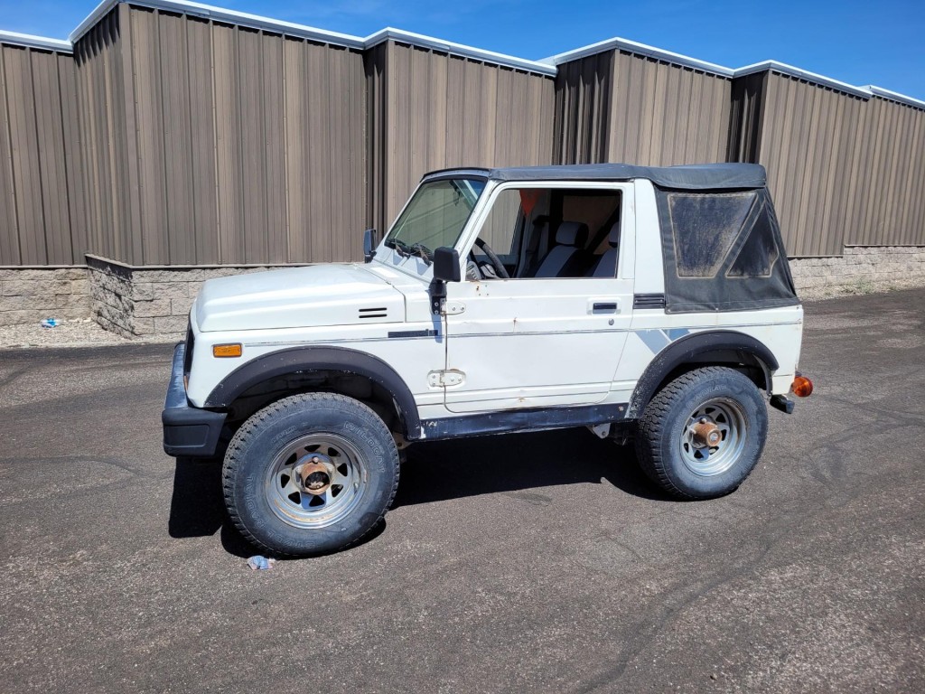 1988 SUZUKI SAMURAI