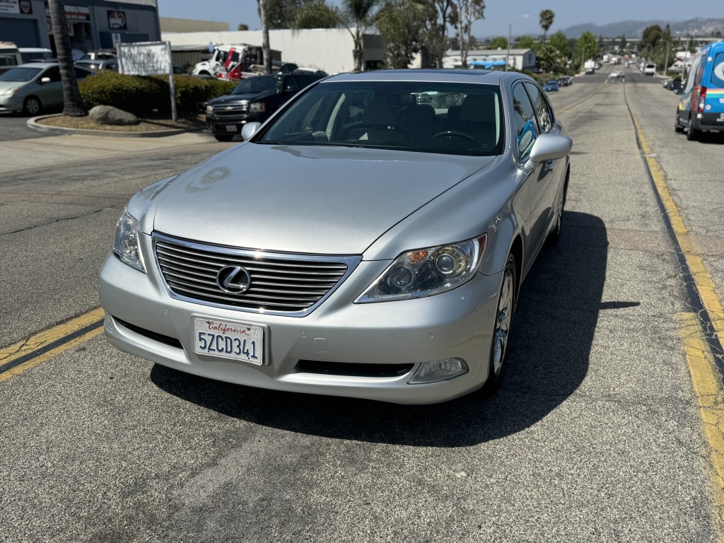2007 Lexus LS 460