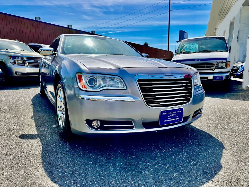 2013 Chrysler 300