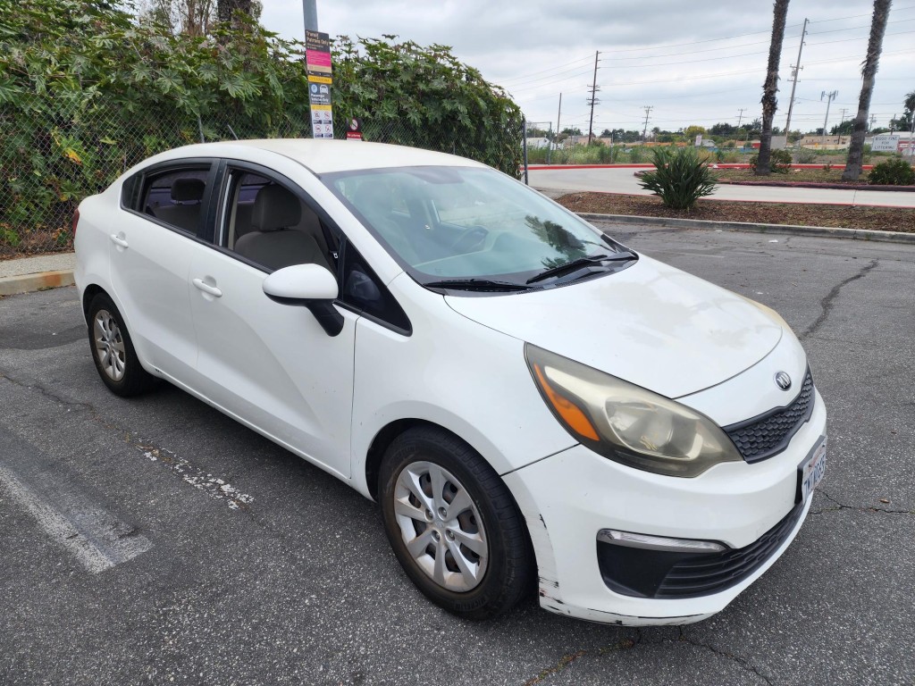 2016 KIA Rio