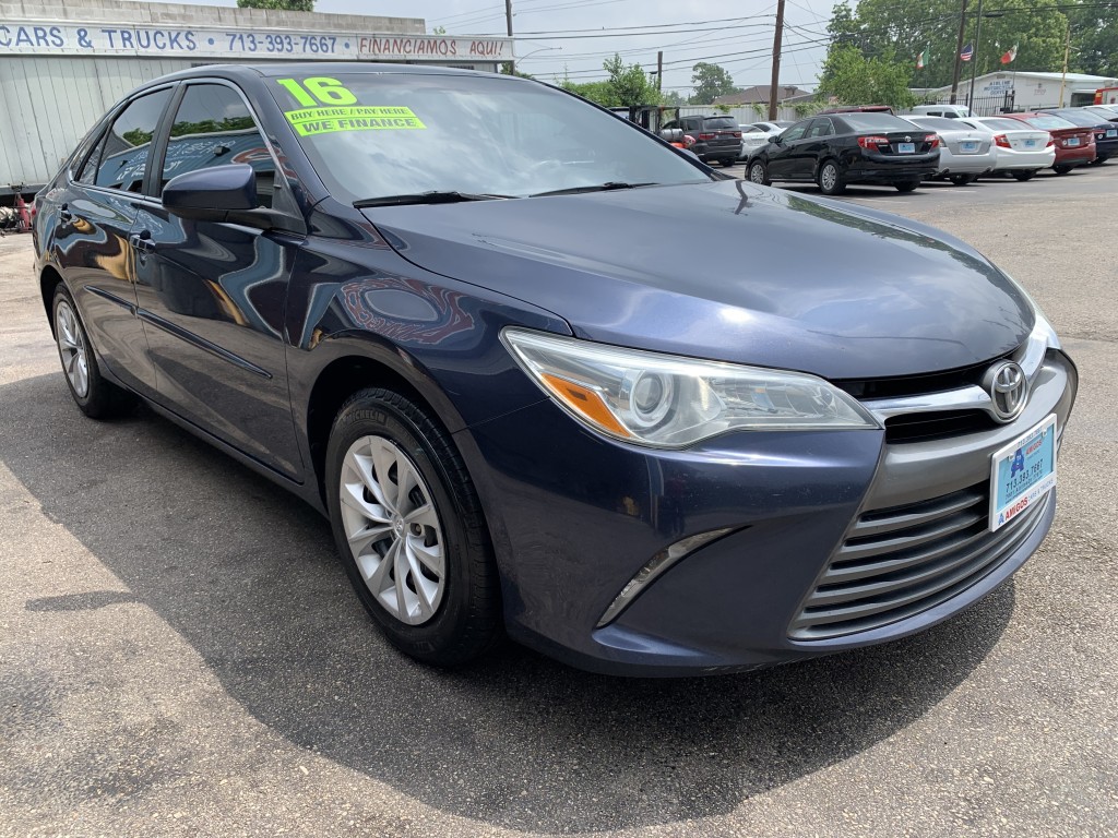 2016 TOYOTA CAMRY