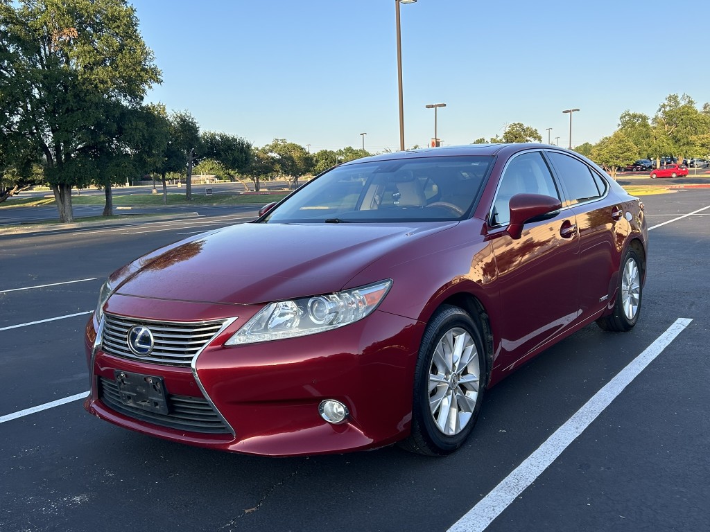 2013 Lexus ES 300h