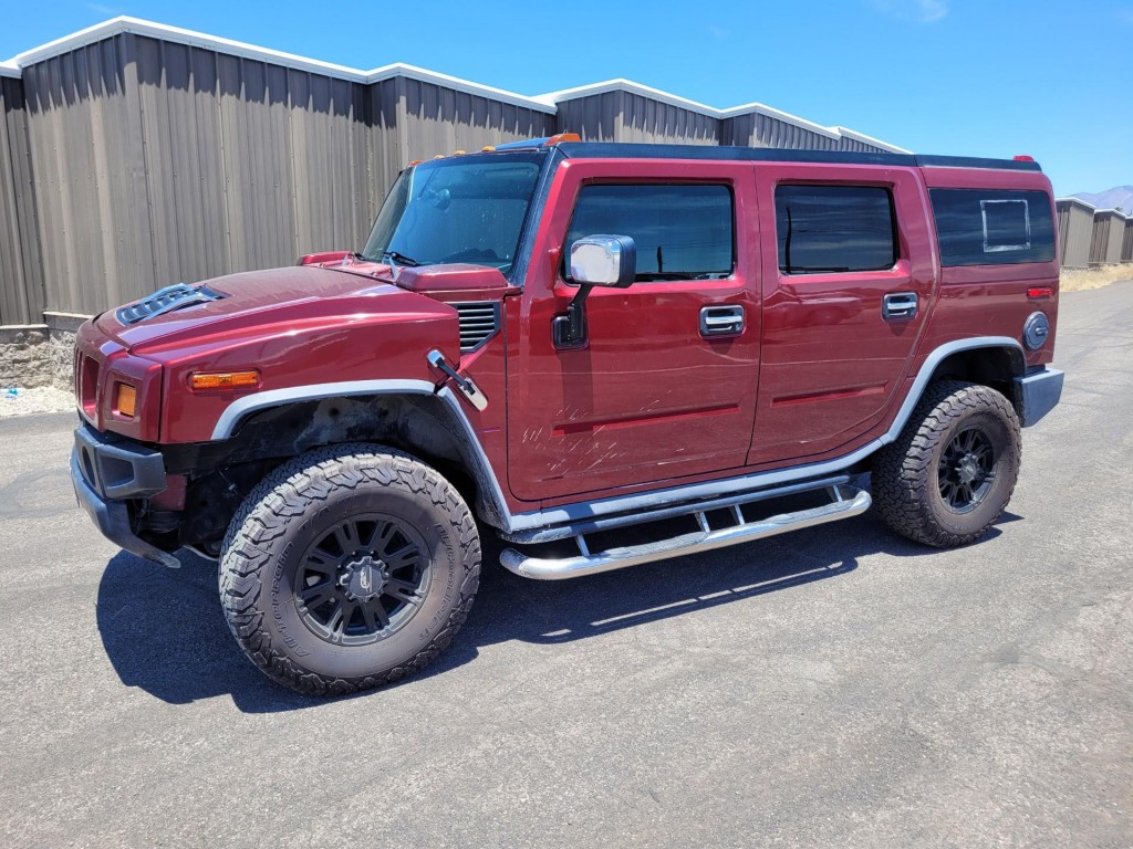 2005 HUMMER H2