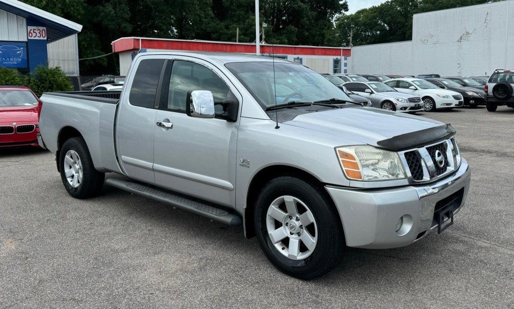 2004 Nissan Titan