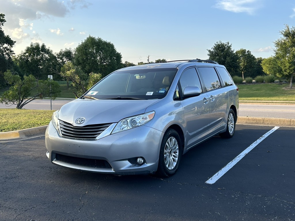 2013 Toyota Sienna