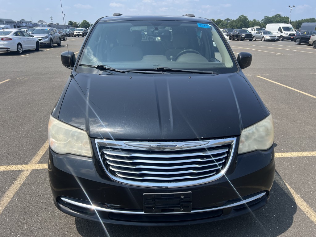2013 Chrysler Town and country
