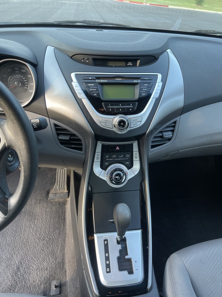 2011 Hyundai Elantra