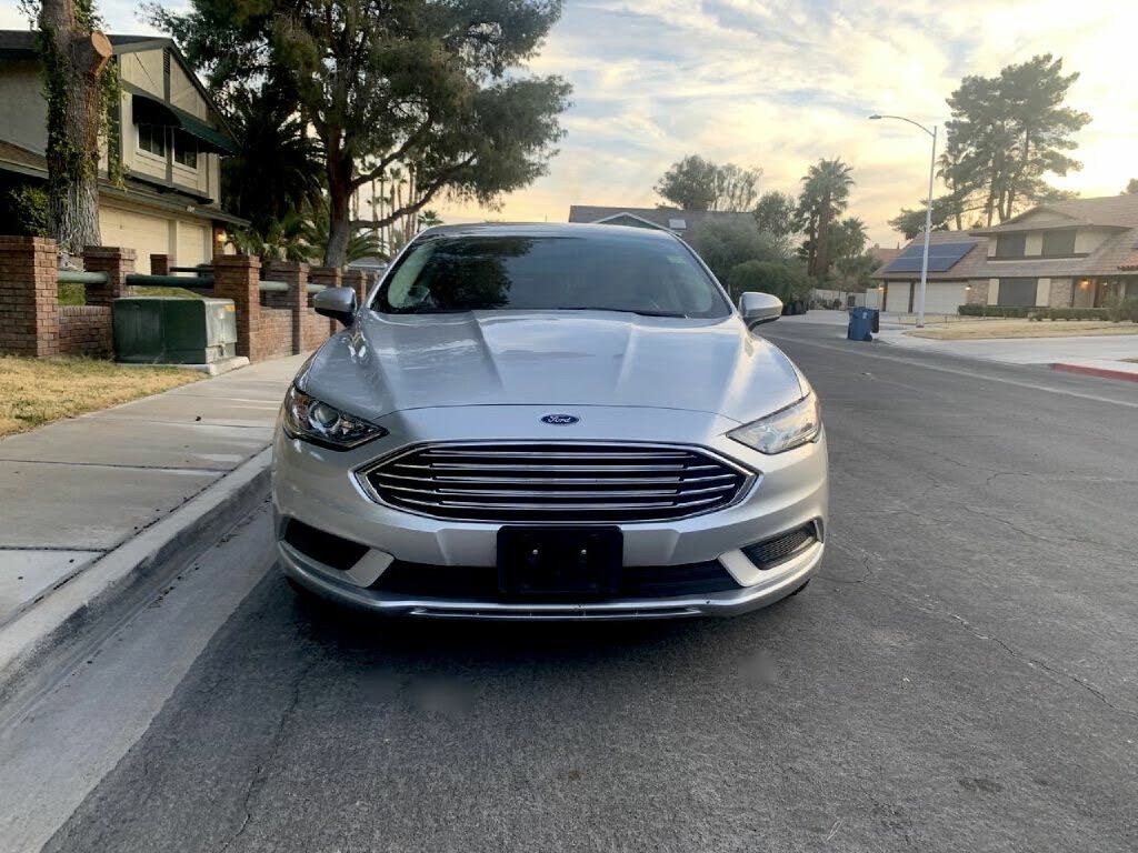 2014 Ford FUSION SE
