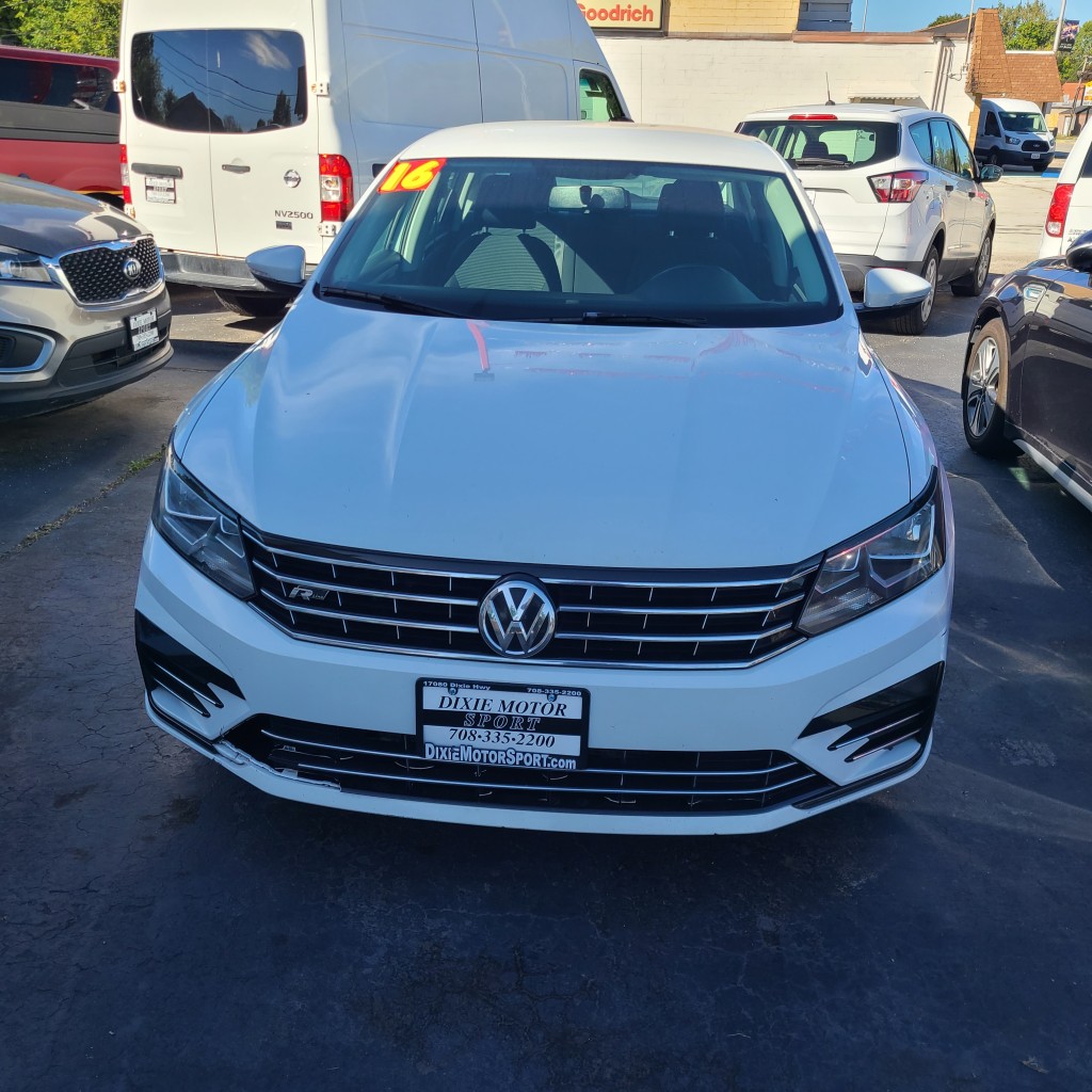 2016 Volkswagen Passat