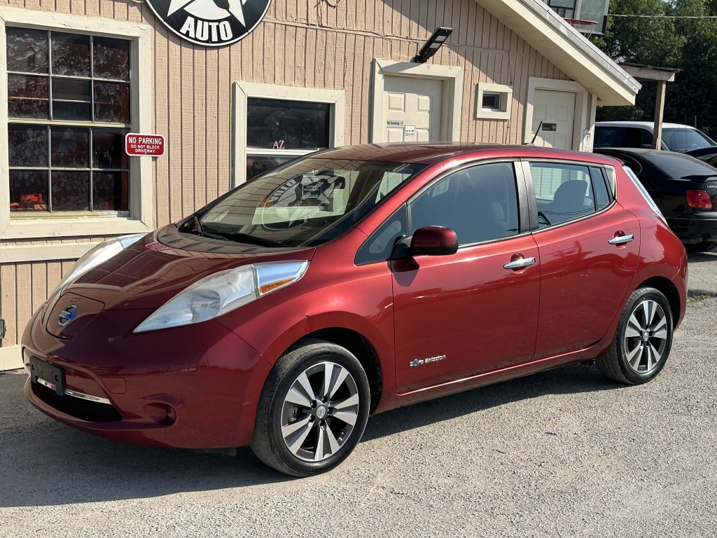 2015 Nissan LEAF for sale in LEWISVILLE, TX 75057