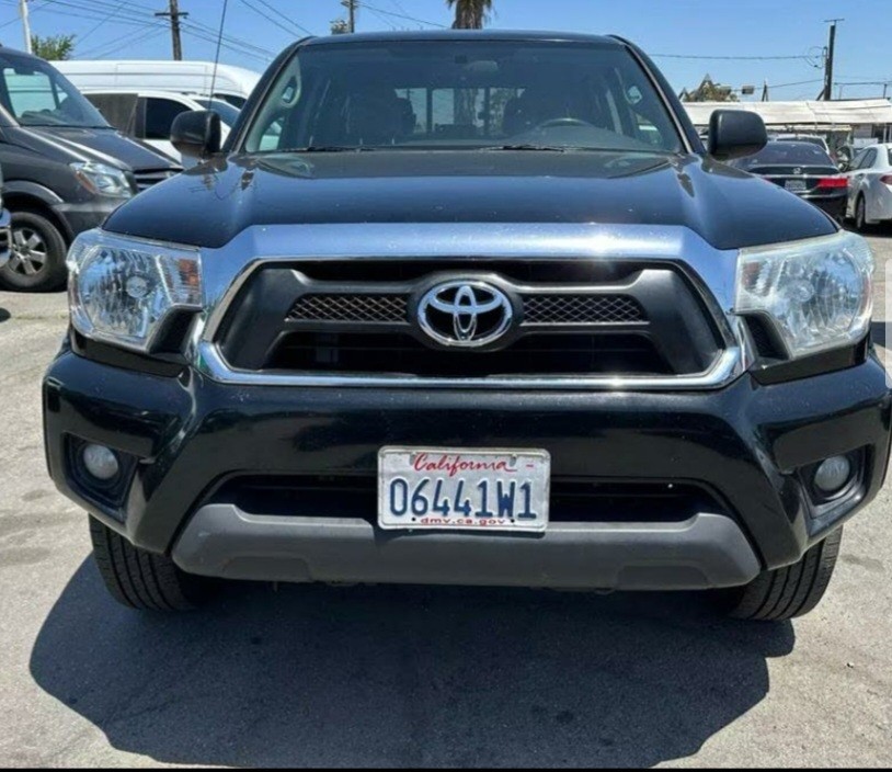 2015 TOYOTA Tacoma Pre Runner Off Road