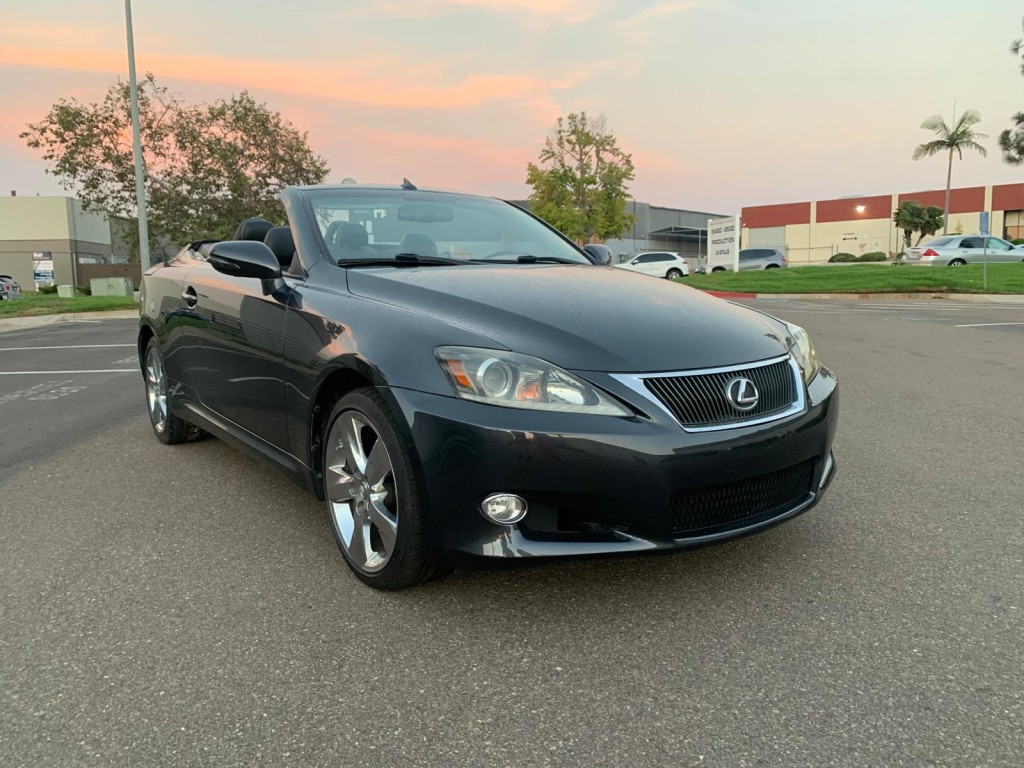 2011 Lexus IS 350C HARDTOP CONVERTIBLE